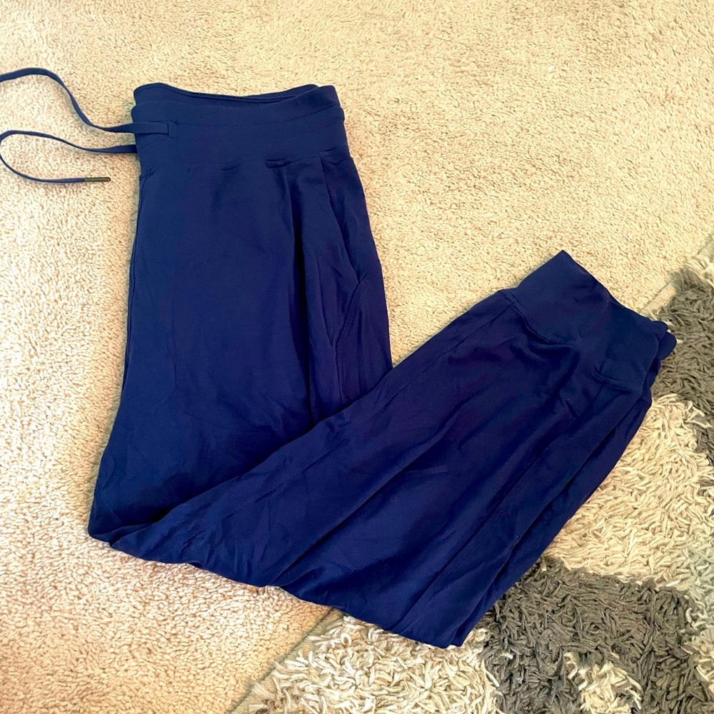 Lululemon joggers
